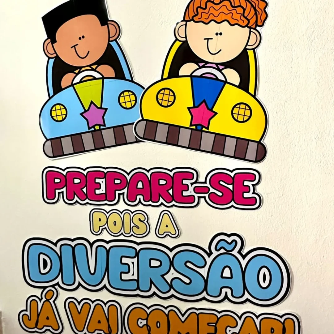 VOLTA ÀS AULAS PARQUE DE DIVERSÕES