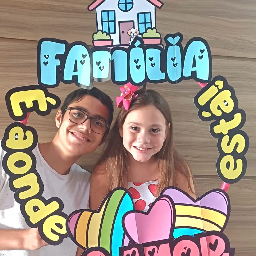 MOLDURA BAMBOLÊ FAMÍLIA