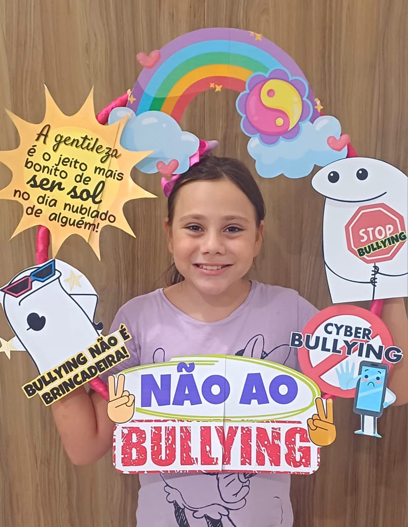 MOLDURA BAMBOLÊ STOP BULLYING