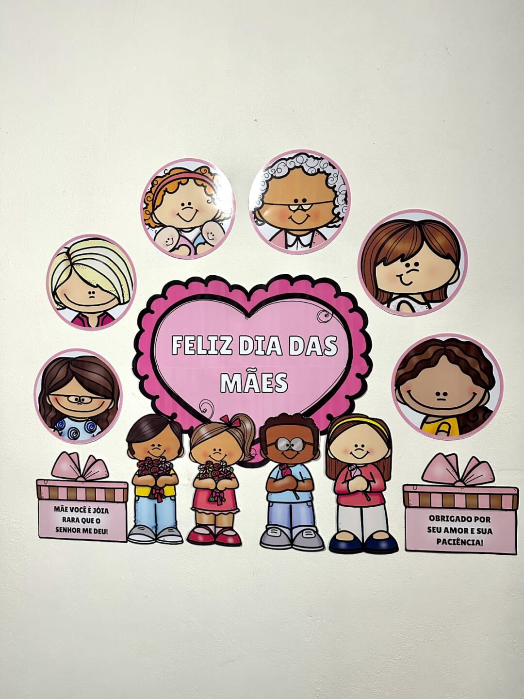 PAINEL + MOLDURA DIA DAS MÃES