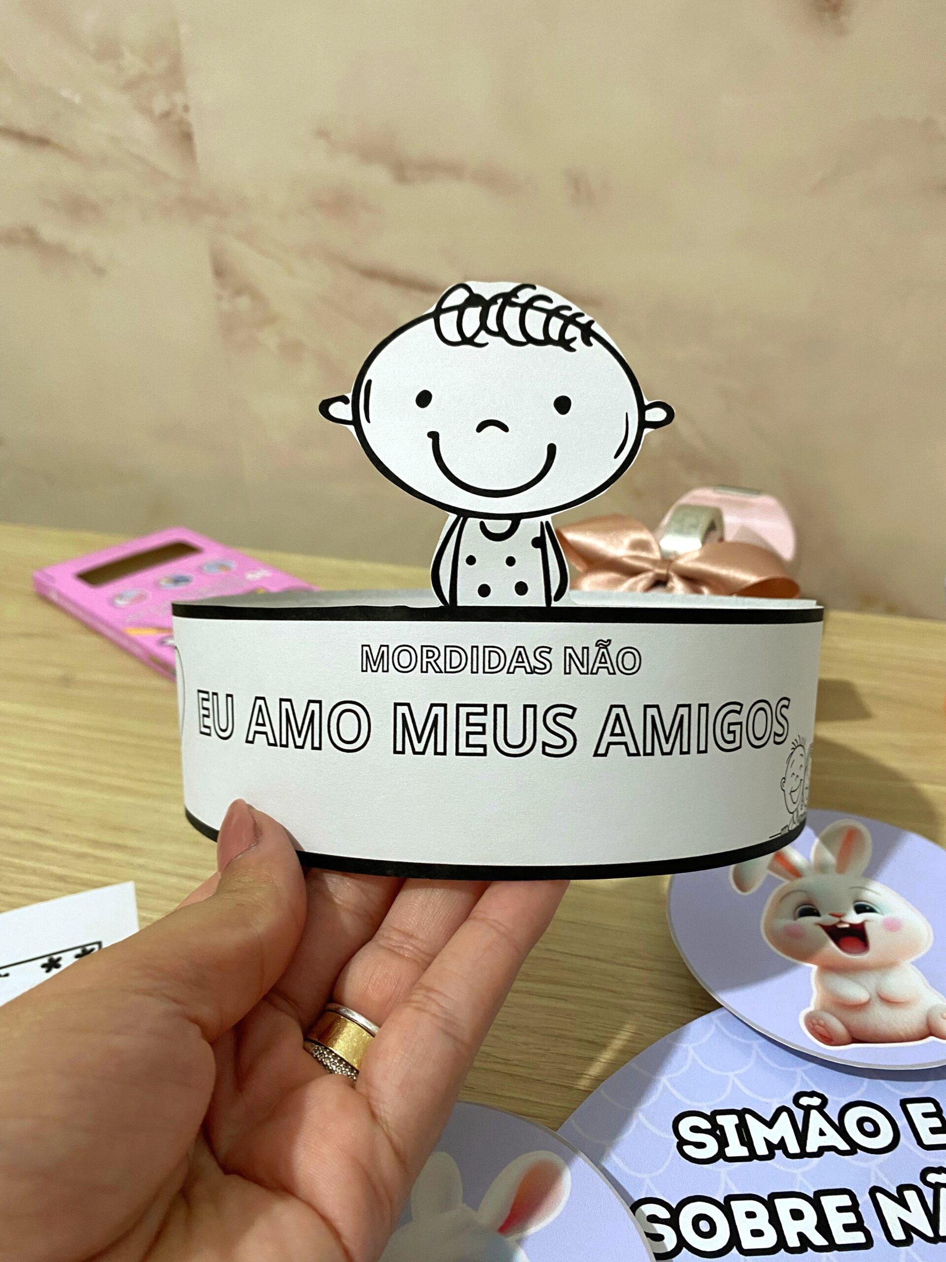 SIMÃO E A LIÇÃO SOBRE NÃO MORDER - Imagem 9