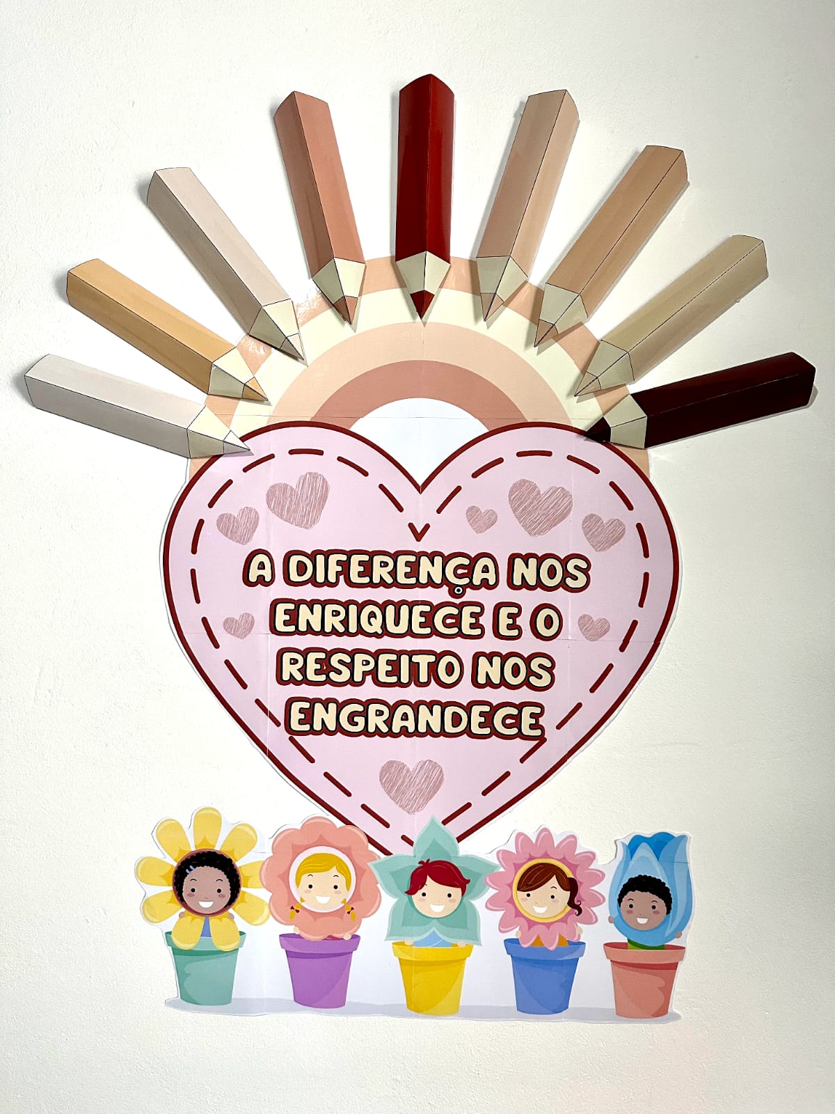 PAINEL LÁPIS 3D + TAG LEMBRANCINHA CONSCIÊNCIA NEGRA