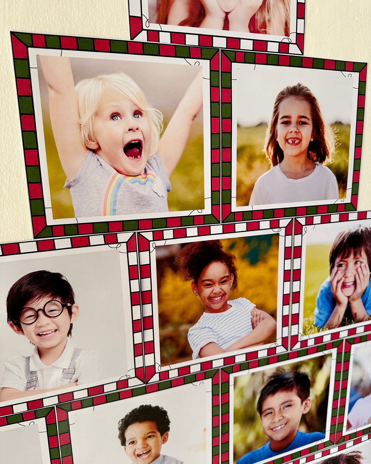 MURAL DE FOTOS FORMATO ÁRVORE DE NATAL - Imagem 2