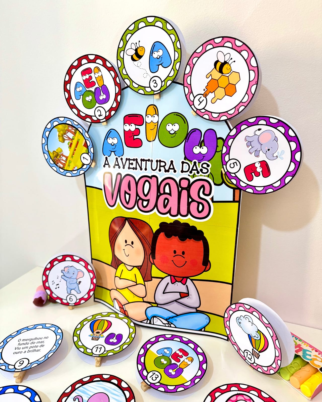 LUVA A AVENTURA DAS VOGAIS - Imagem 19