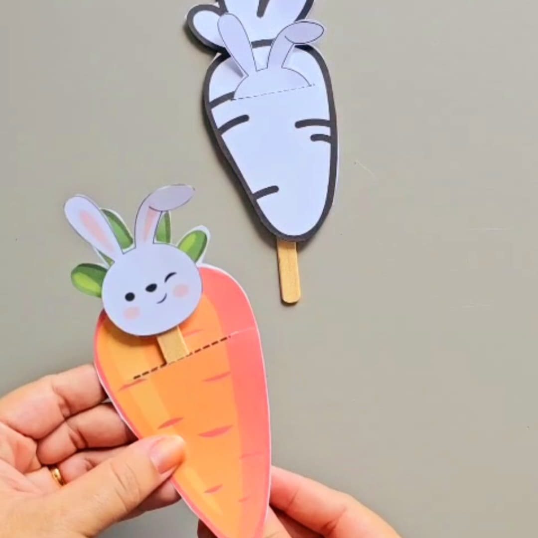 COELHINHO SAINDO DA CENOURA