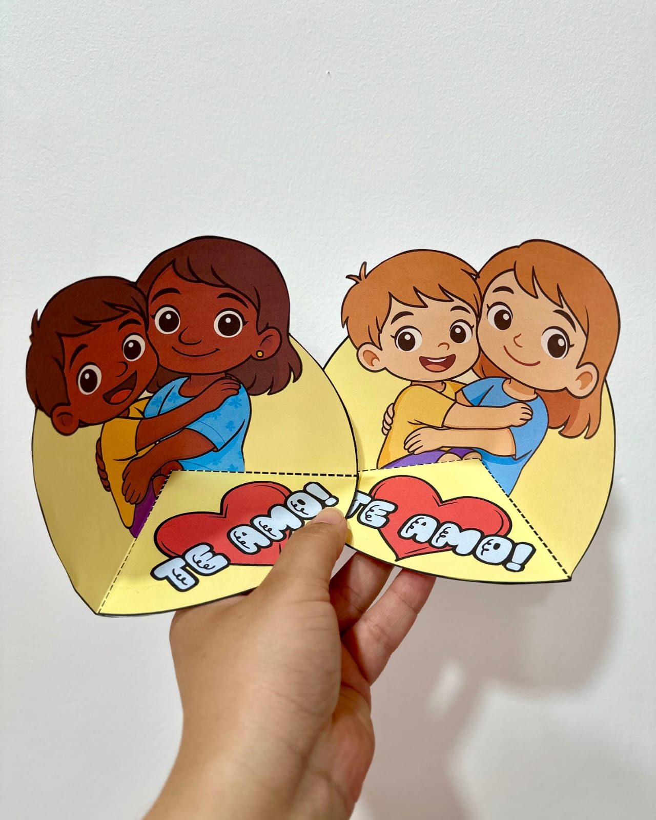 ATIVIDADE 3D DIA DAS MÃES/DIA DE QUEM CUIDA DE MIM - Imagem 3