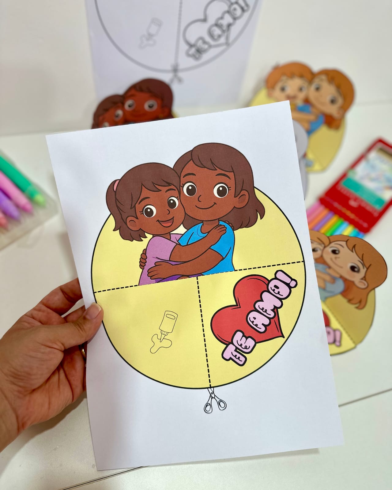 ATIVIDADE 3D DIA DAS MÃES/DIA DE QUEM CUIDA DE MIM - Imagem 8