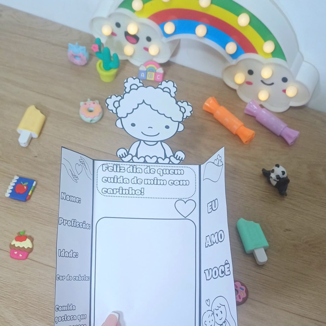 LAPBOOK DIA DAS MÃES/DE QUEM CUIDA DE MIM COM AMOR